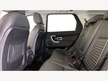 Used Land Rover Discovery Sport 2018 for sale - 76673656: Photo