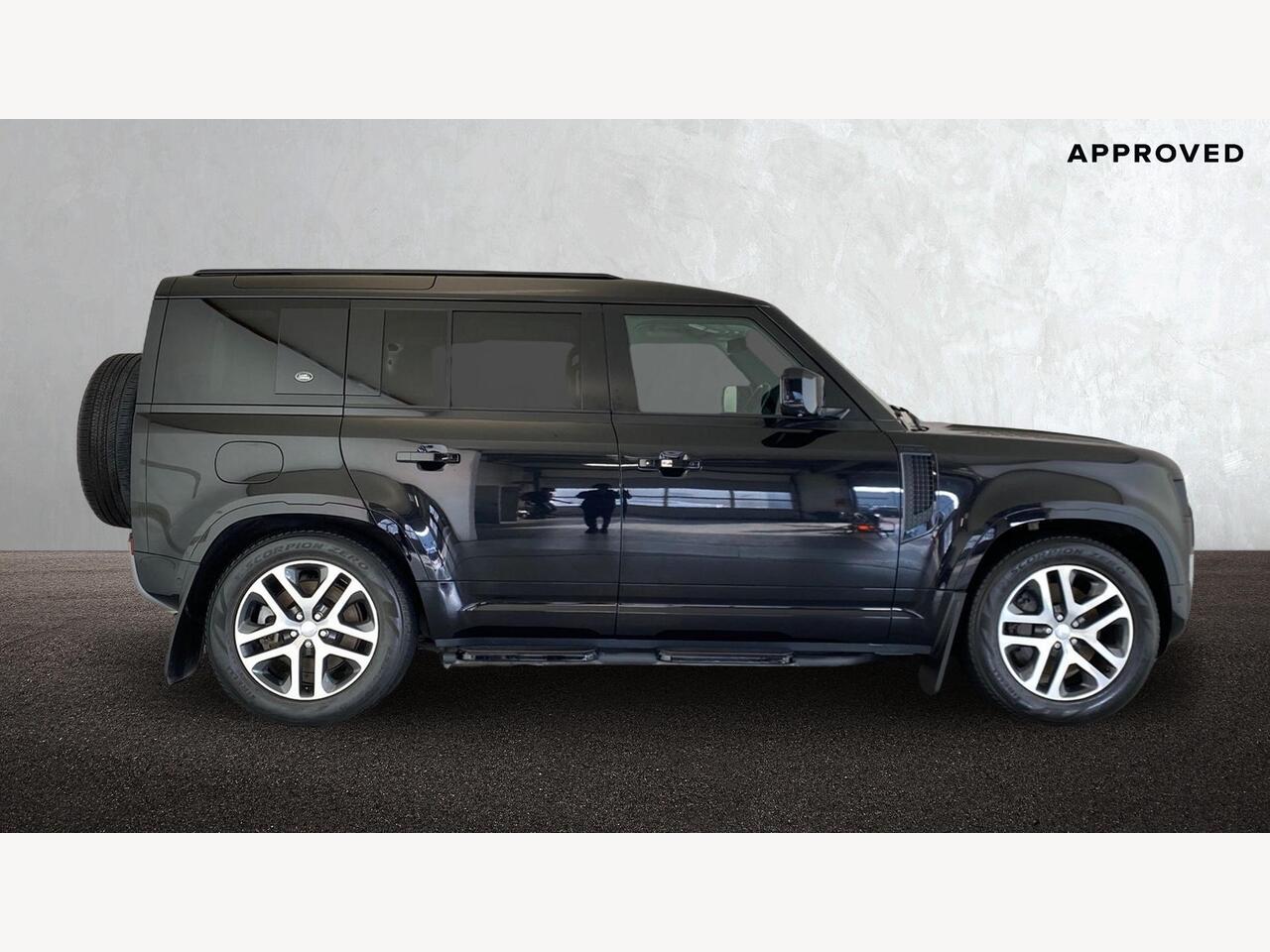 Used Land Rover Defender 2022 for sale - 76675263: Photo 6