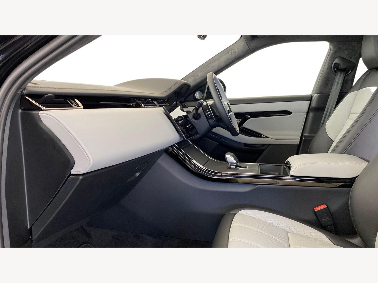 Used Land Rover Range Rover Evoque 2026 for sale - 78036534: Photo 3