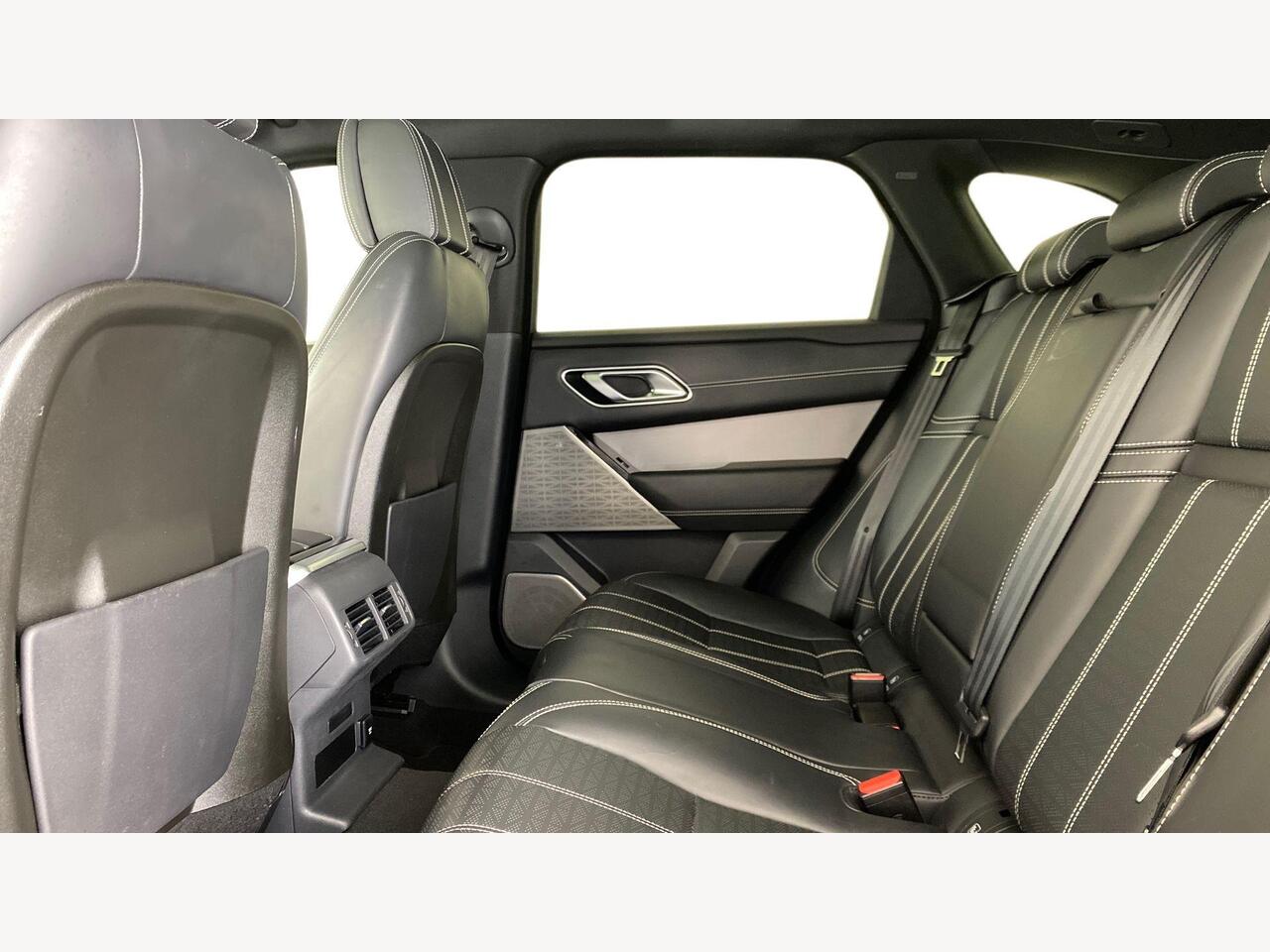 Used Land Rover Range Rover Velar 2020 for sale - 77145503: Photo 4