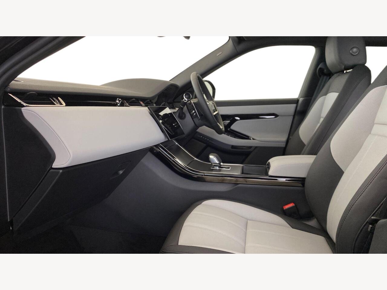 Used Land Rover Range Rover Evoque 2025 for sale - 76680726: Photo 3