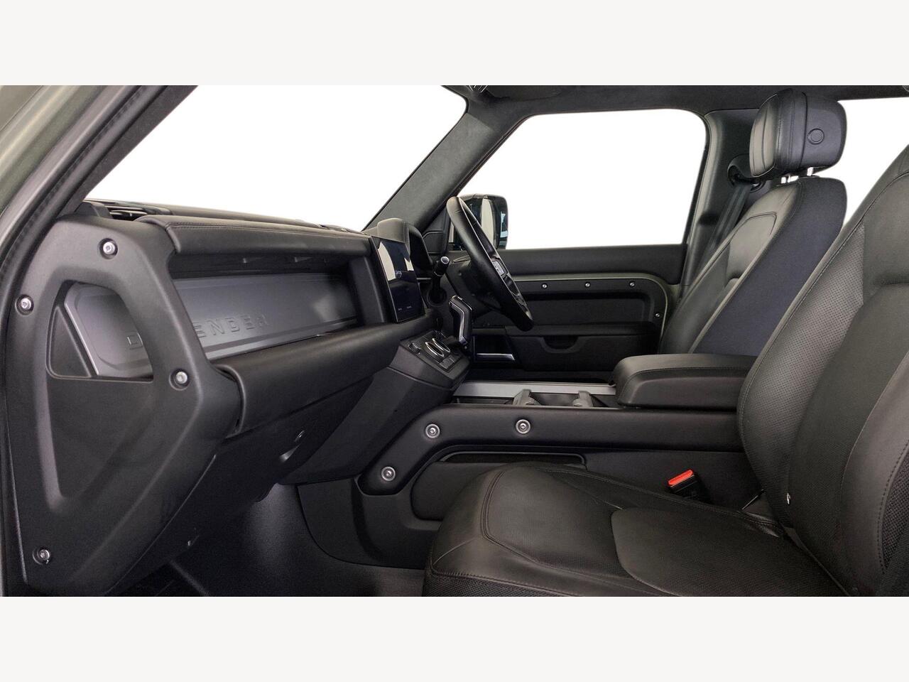 Used Land Rover Defender 2025 for sale - 77577878: Photo 3