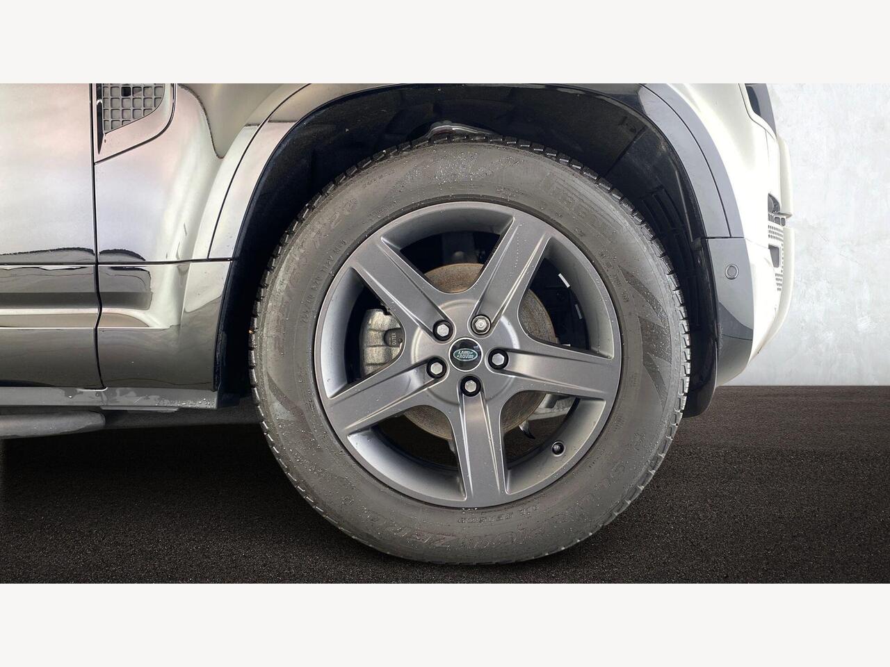 Used Land Rover Defender 2025 for sale - 77346495: Photo 8