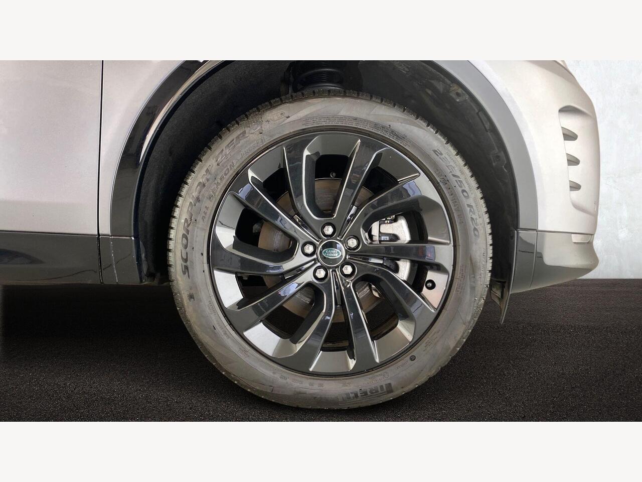 Used Land Rover Discovery Sport 2024 for sale - 77372786: Photo 8