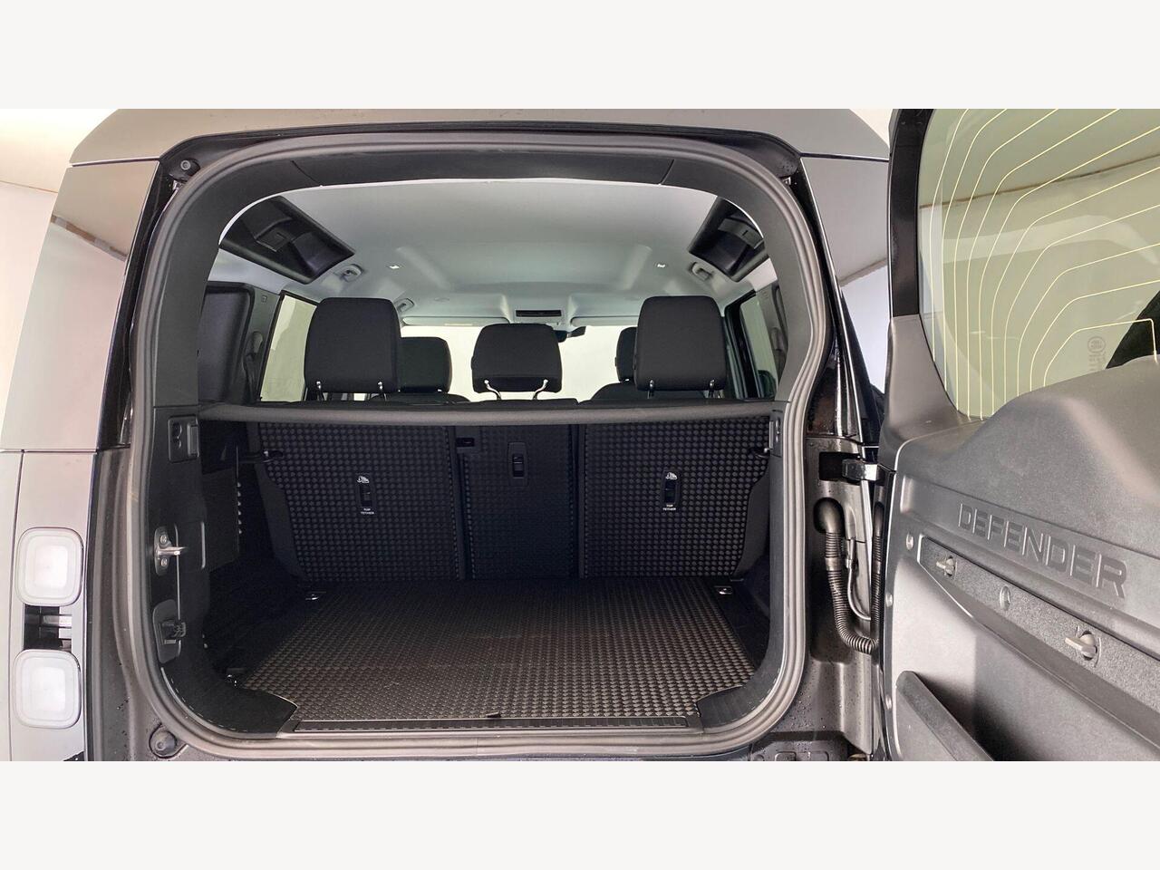 Used Land Rover Defender 2025 for sale - 77478244: Photo 10