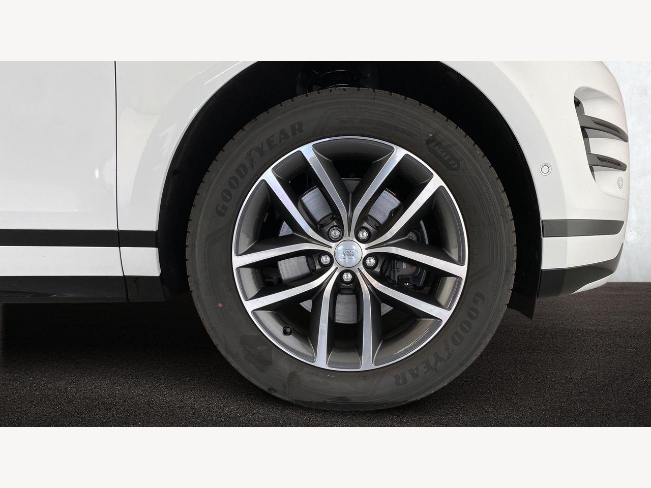 Used Land Rover Range Rover Evoque 2025 for sale - 76680232: Photo 8