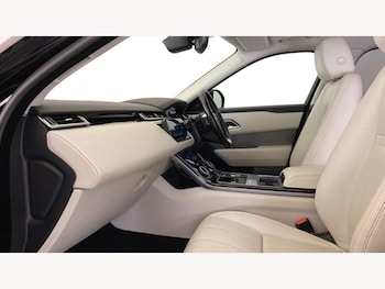 Used Land Rover Range Rover Velar 2018 for sale - 78352500: Photo