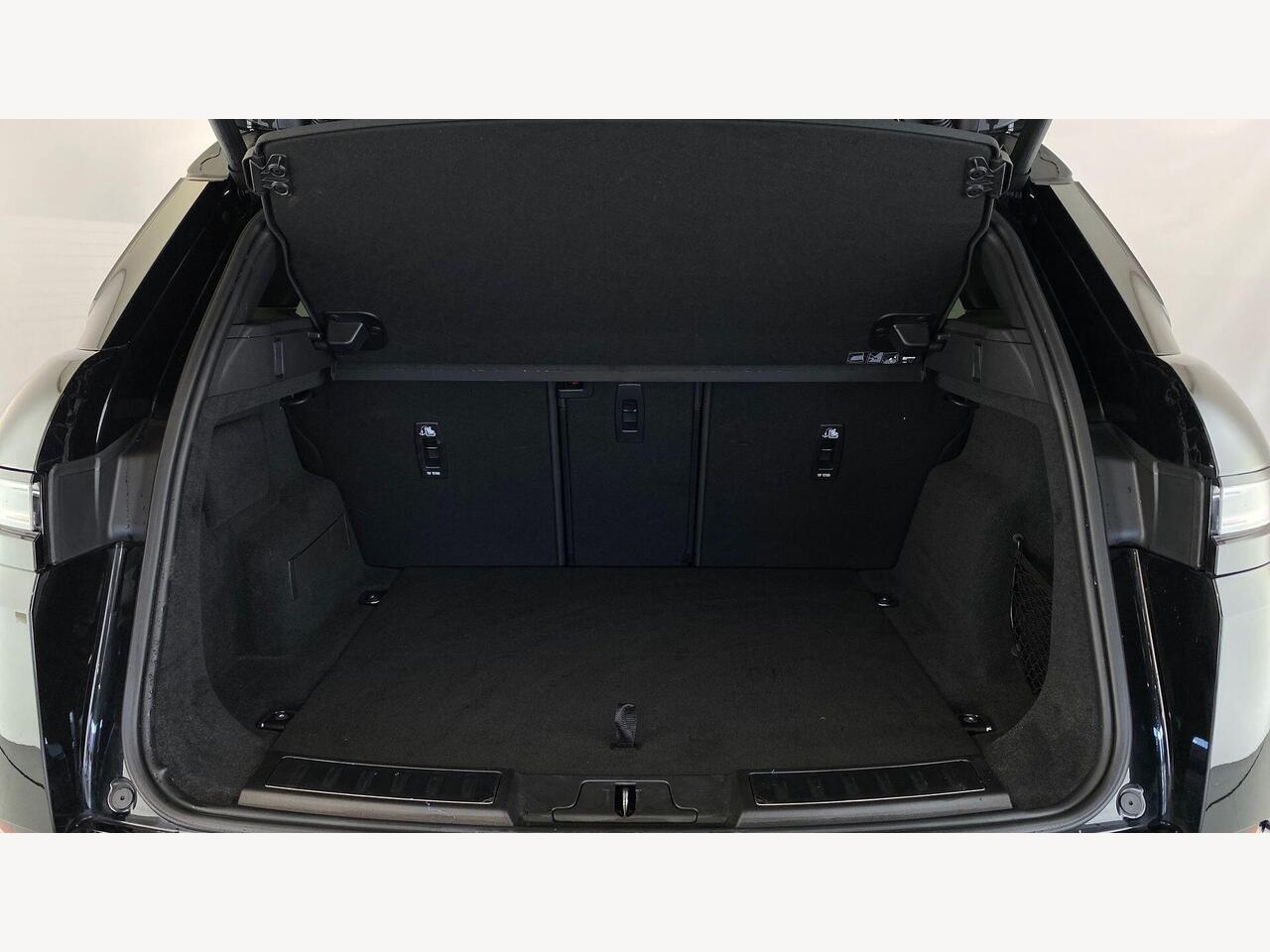 Used Land Rover Range Rover Evoque 2025 for sale - 78149004: Photo 10