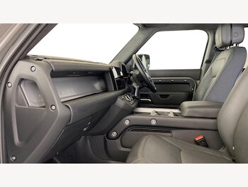 Used Land Rover Defender 2024 for sale - 77372717: Photo
