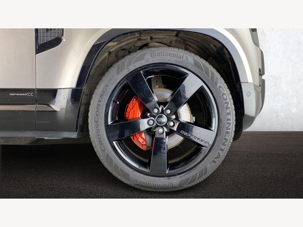 Used Land Rover Defender 2024 for sale - 77372717: Photo 8