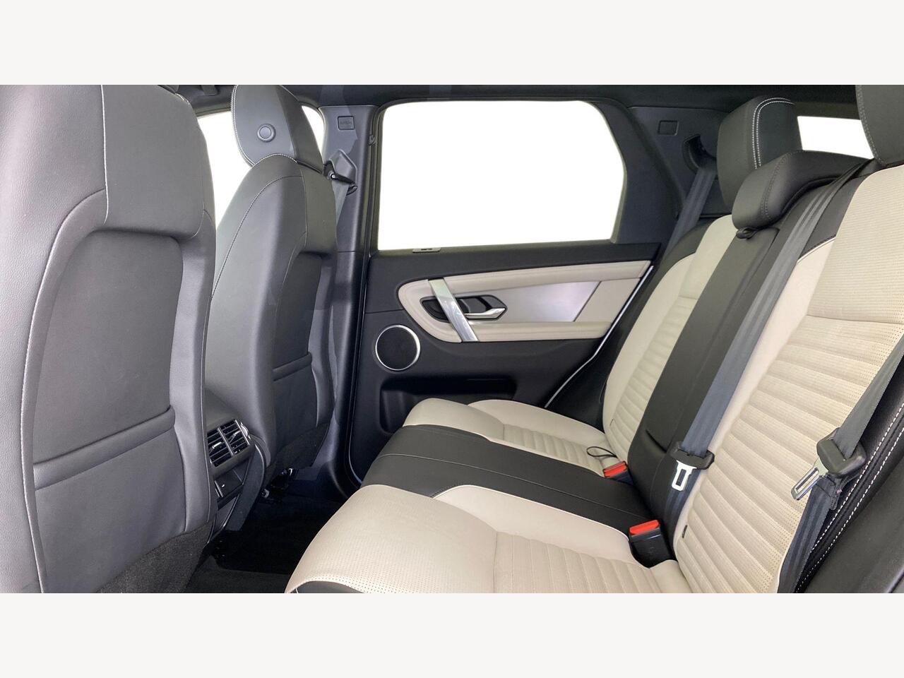 Used Land Rover Discovery Sport 2022 for sale - 76673611: Photo 5