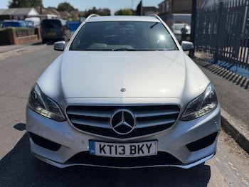 Used Mercedes-Benz E Class 2013 for sale - 79566625: Photo