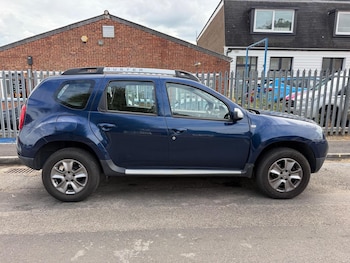 Used Dacia Duster 2015 for sale - 79600346: Photo