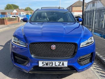 Used Jaguar F-Pace 2019 for sale - 79637736: Photo