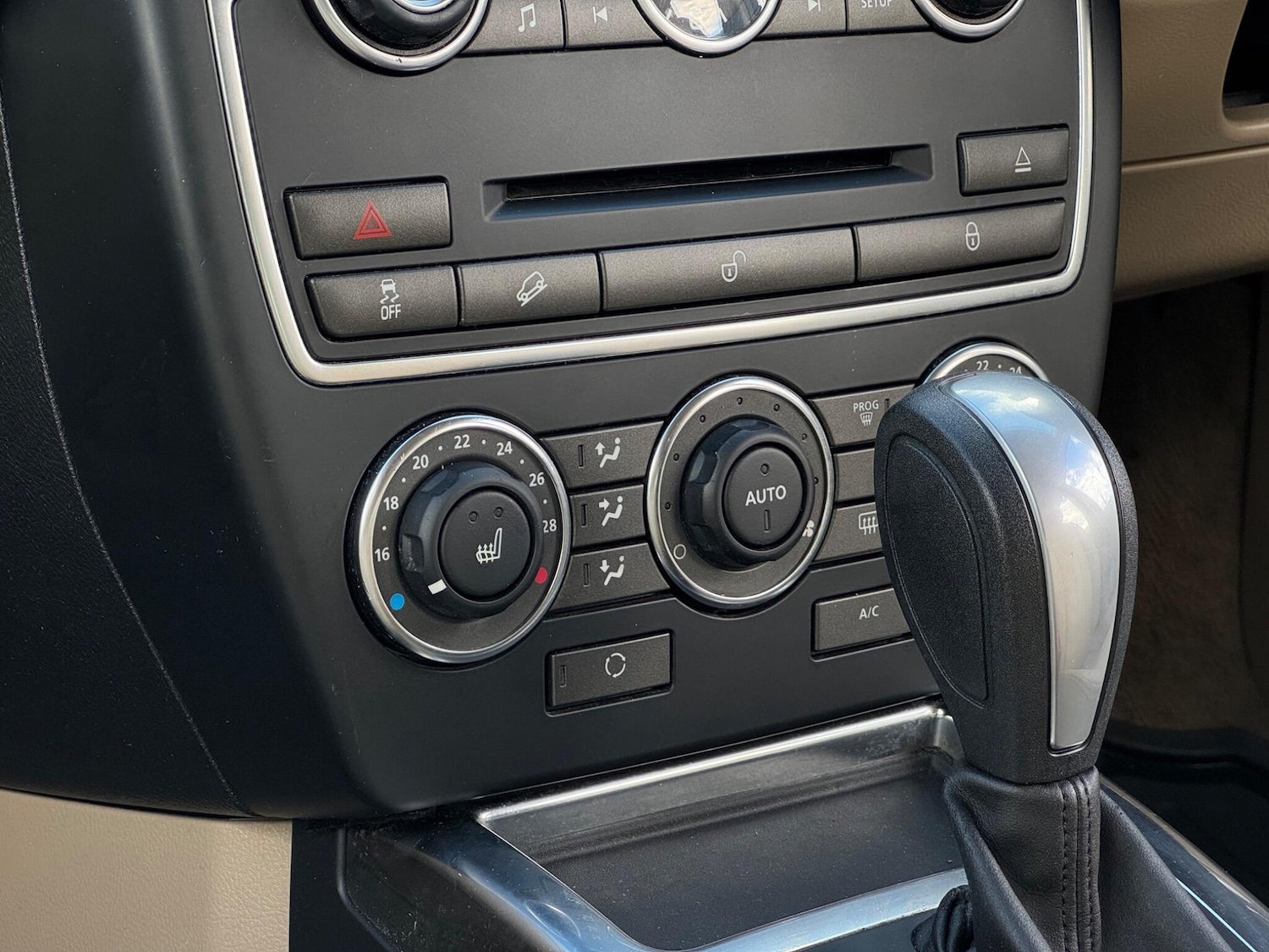 Used Land Rover Freelander 2 2013 for sale - 76013175: Photo 23