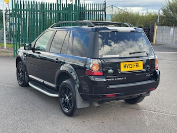 Used Land Rover Freelander 2 2013 for sale - 76013175: Photo