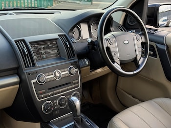 Used Land Rover Freelander 2 2013 for sale - 76013175: Photo