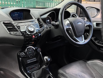 Used Ford Fiesta 2016 for sale - 75531731: Photo