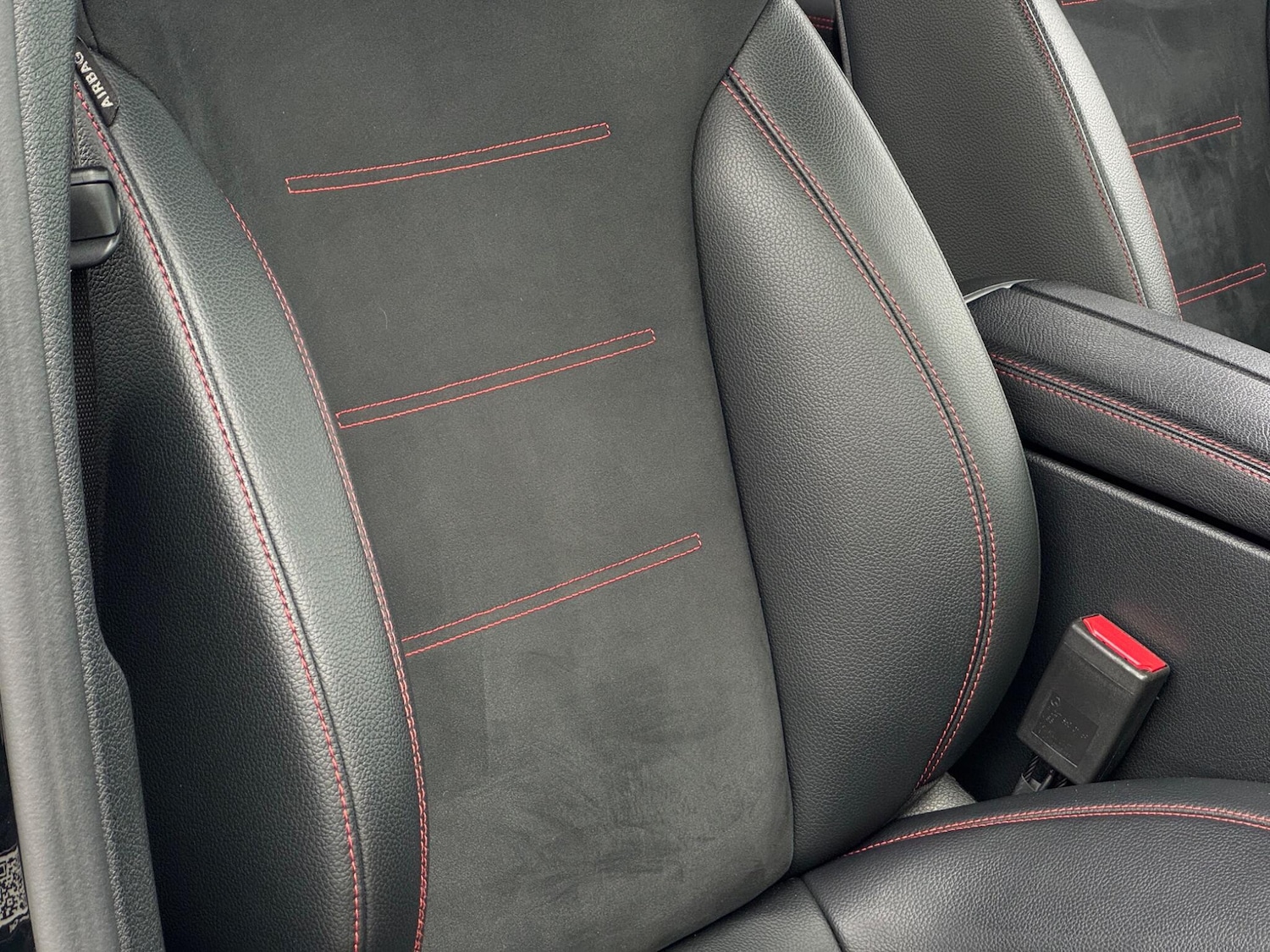 Used Mercedes-Benz GLB 2021 for sale - 76989979: Photo 20