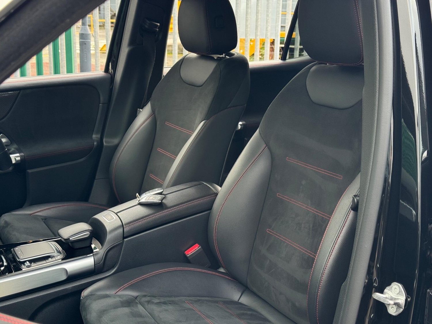 Used Mercedes-Benz GLB 2021 for sale - 76989979: Photo 22