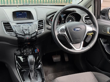 Used Ford Fiesta 2016 for sale - 75588295: Photo