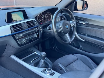 Used BMW 2 Series 2018 for sale - 76042375: Photo