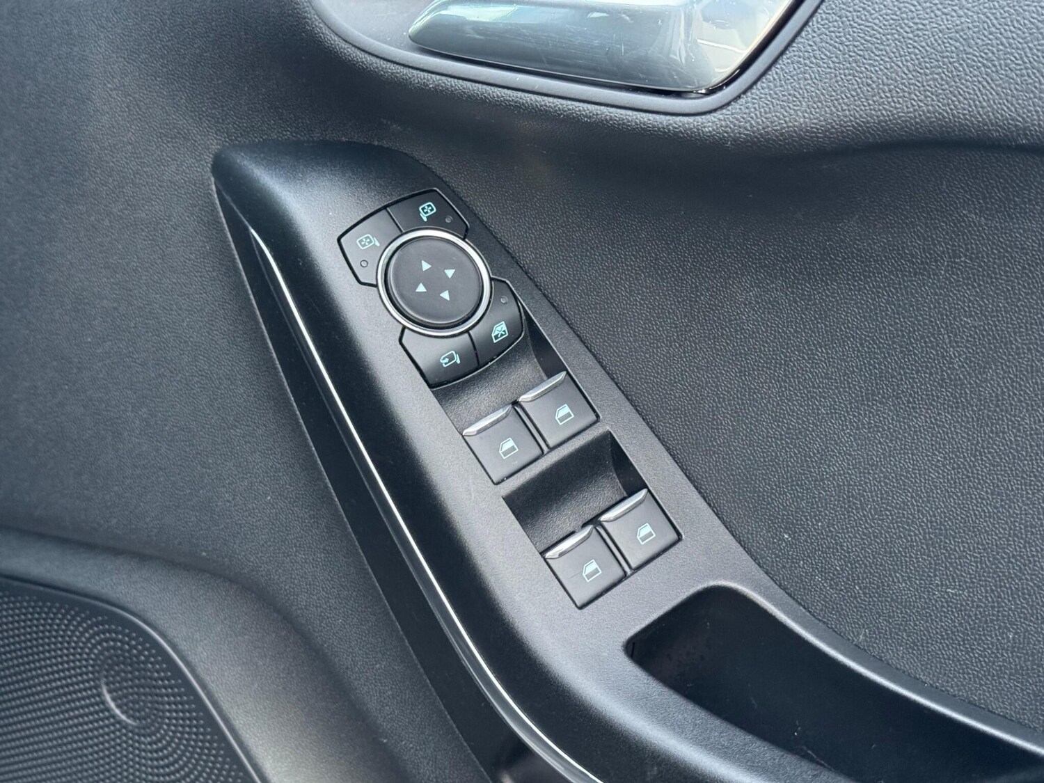 Used Ford Fiesta 2017 for sale - 76714762: Photo 26