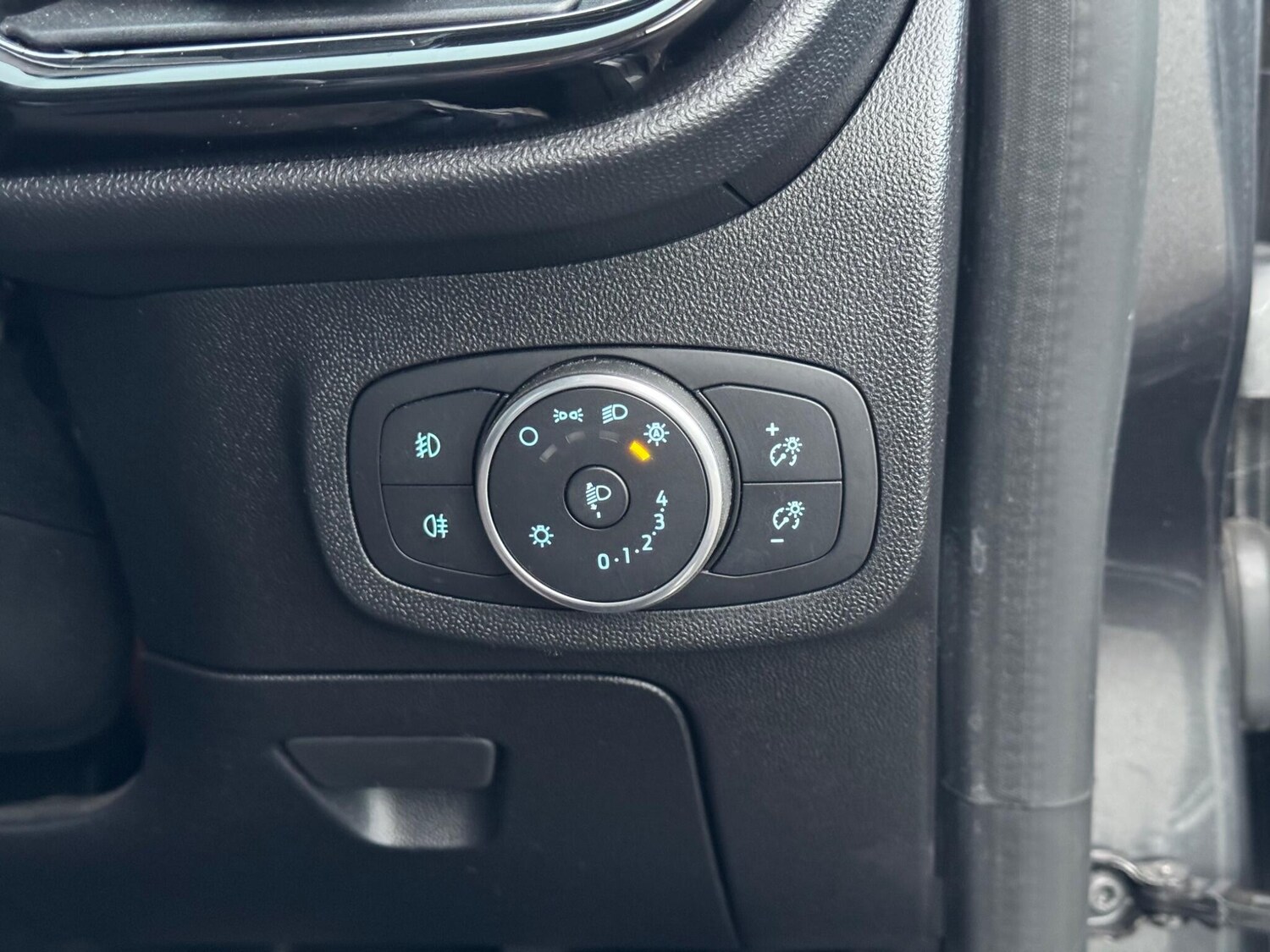 Used Ford Fiesta 2017 for sale - 76714762: Photo 27