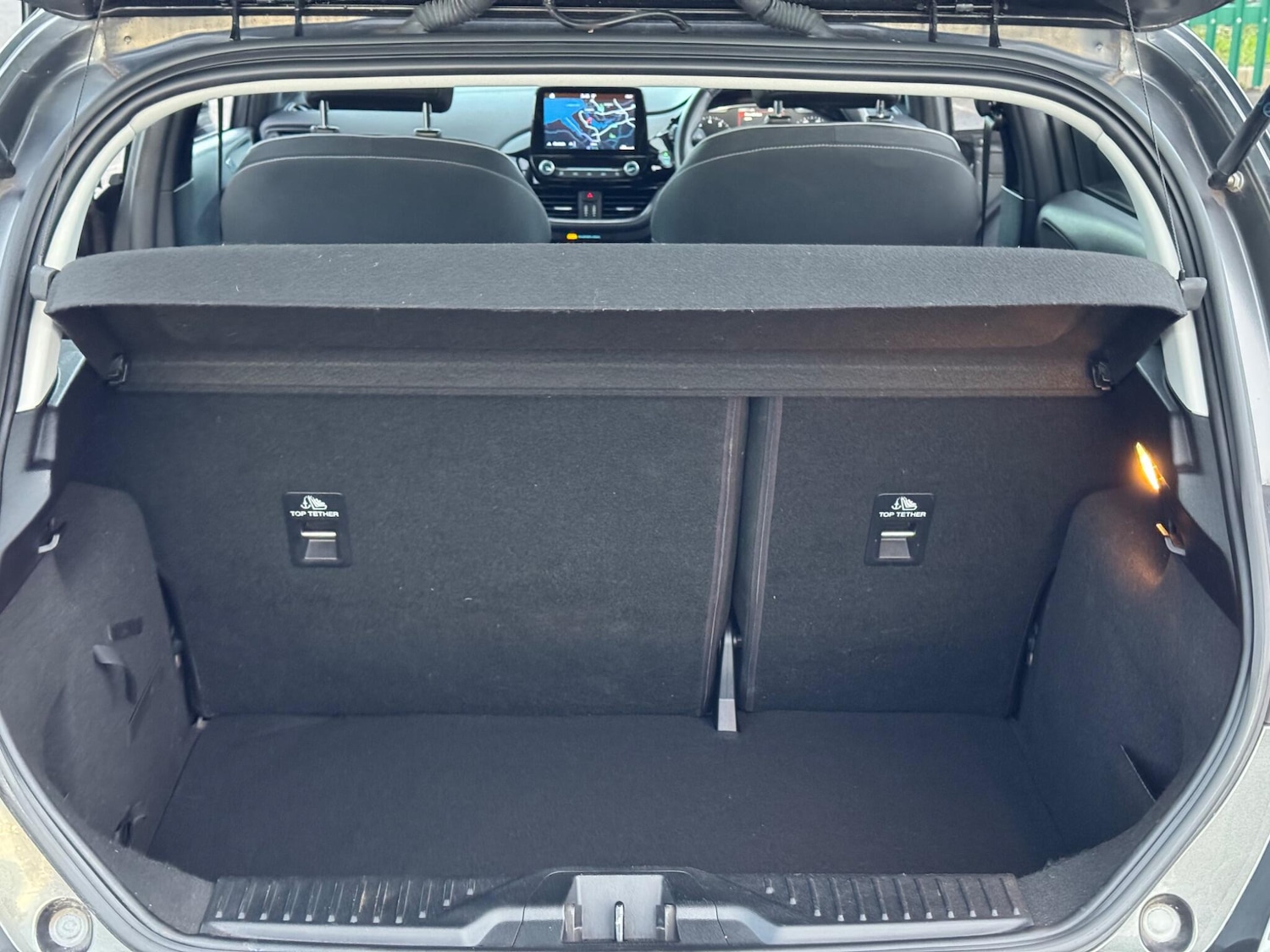 Used Ford Fiesta 2017 for sale - 76714762: Photo 32