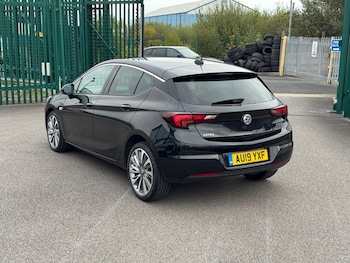 Used Vauxhall Astra 2019 for sale - 76246675: Photo