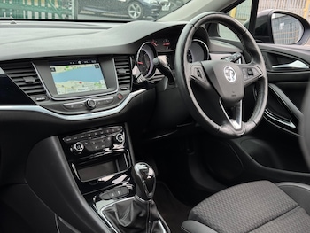 Used Vauxhall Astra 2019 for sale - 76246675: Photo