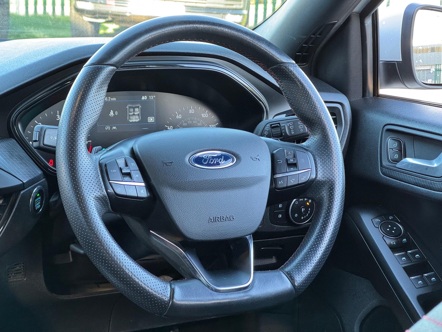 Used Ford Focus 2020 for sale - 76397831: Photo 20