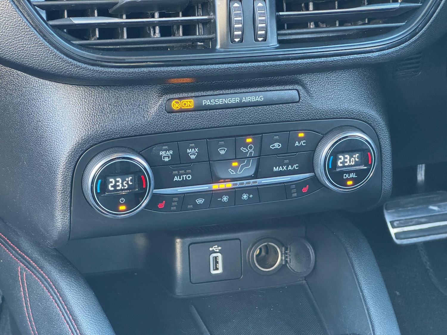 Used Ford Focus 2020 for sale - 76397831: Photo 22