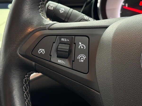 Used Vauxhall Astra 2019 for sale - 76175190: Photo 25