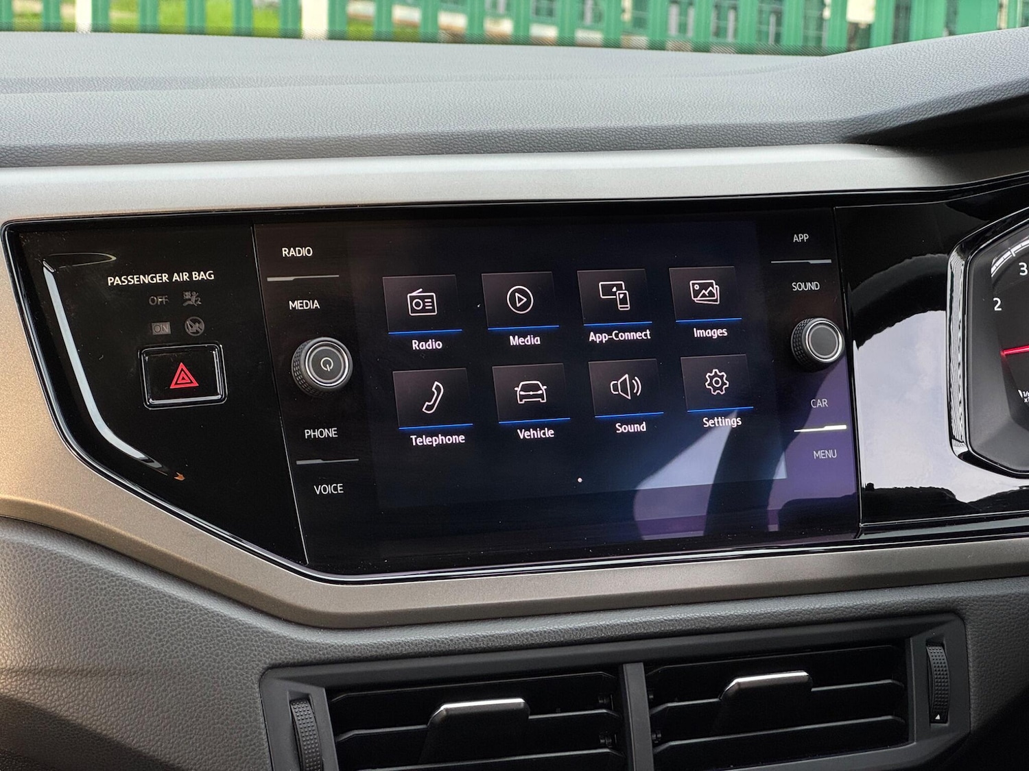 Used Volkswagen Polo 2020 for sale - 76990604: Photo 20