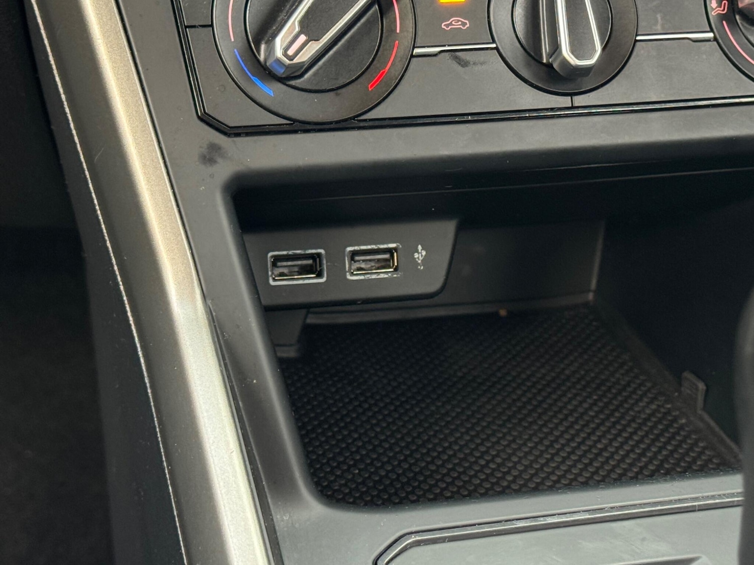 Used Volkswagen Polo 2020 for sale - 76990604: Photo 22