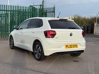 Used Volkswagen Polo 2020 for sale - 76990604: Photo
