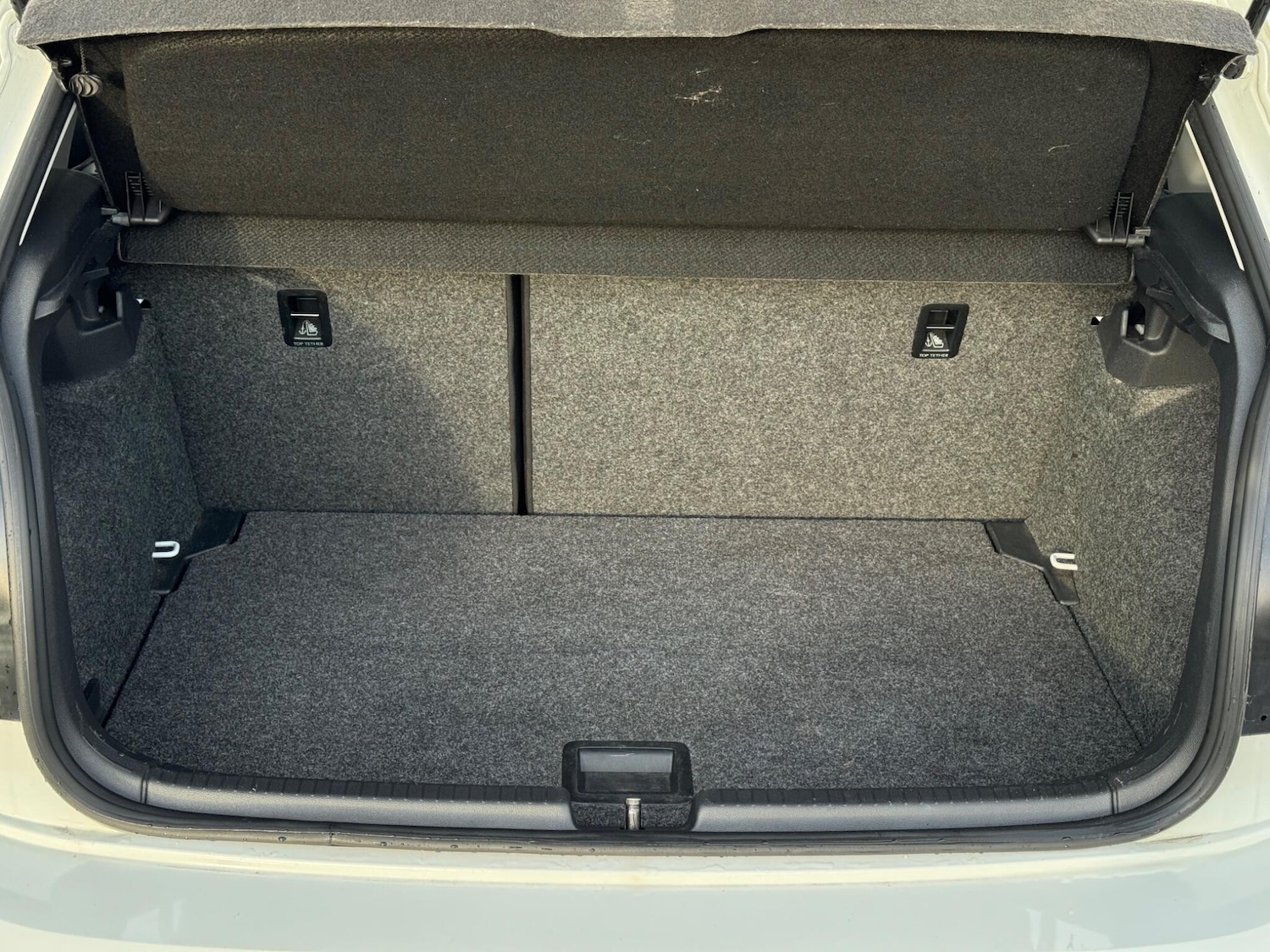 Used Volkswagen Polo 2020 for sale - 76990604: Photo 30