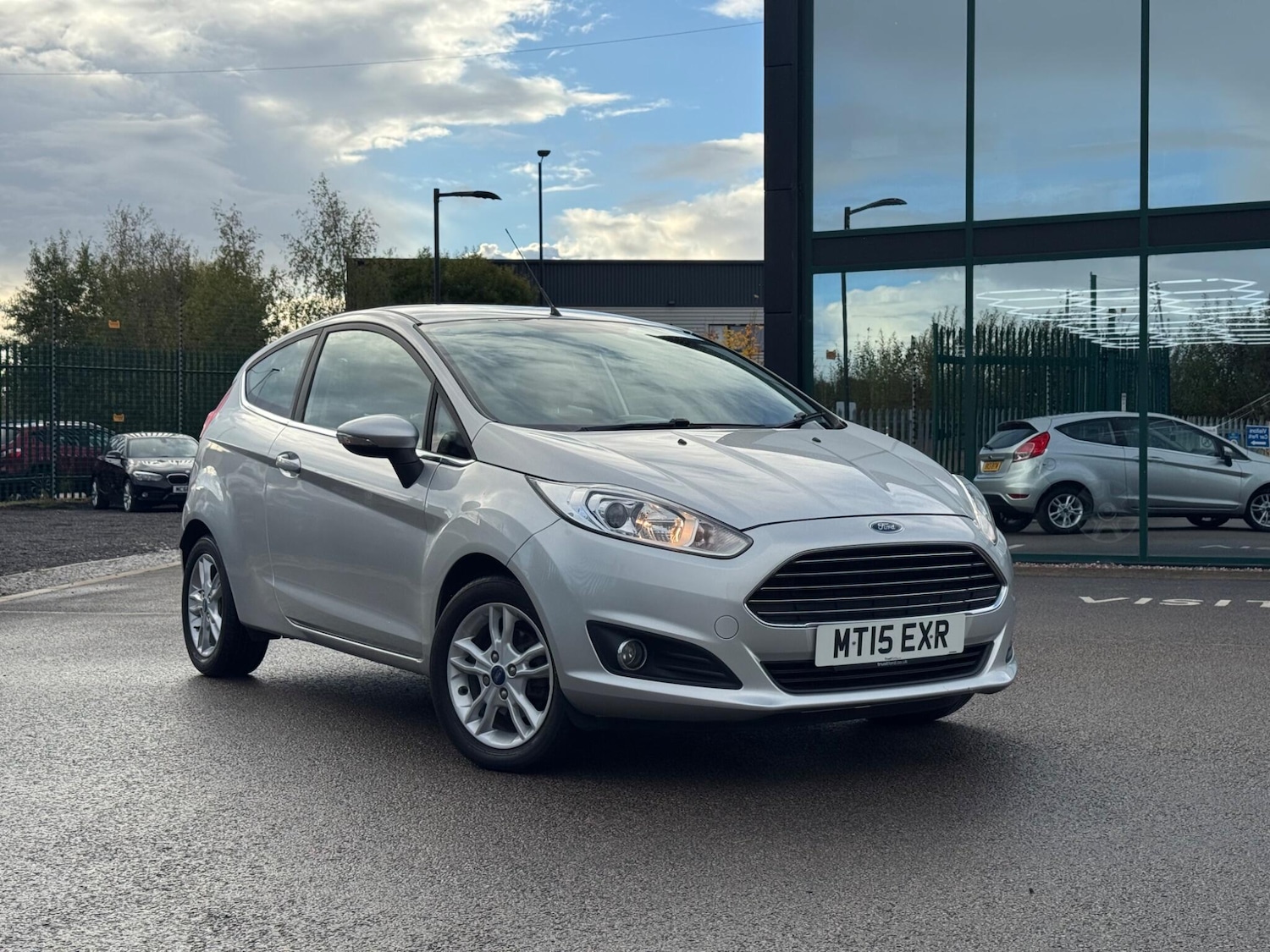 Used Ford Fiesta 2015 for sale - 76337025: Photo 11