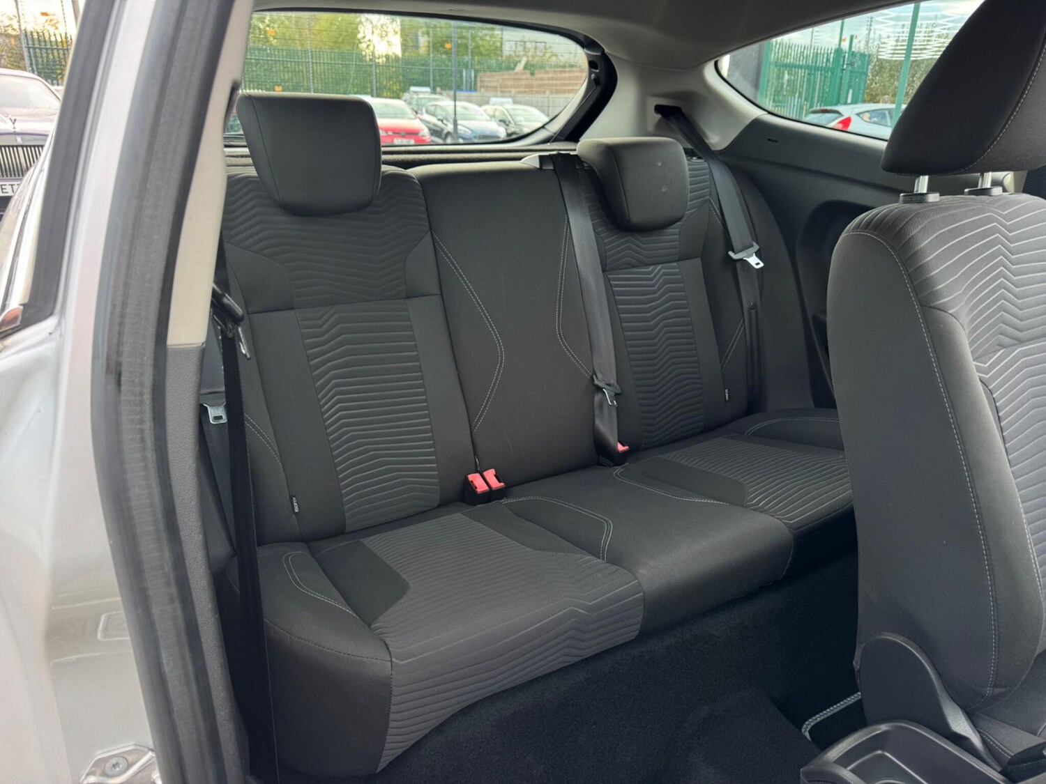 Used Ford Fiesta 2015 for sale - 76337025: Photo 29