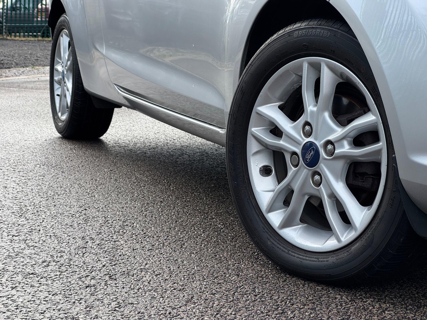 Used Ford Fiesta 2015 for sale - 76337025: Photo 4