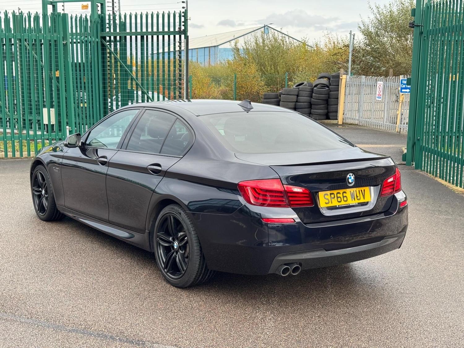 Used BMW 5 Series for sale - 76550487: Photo 2