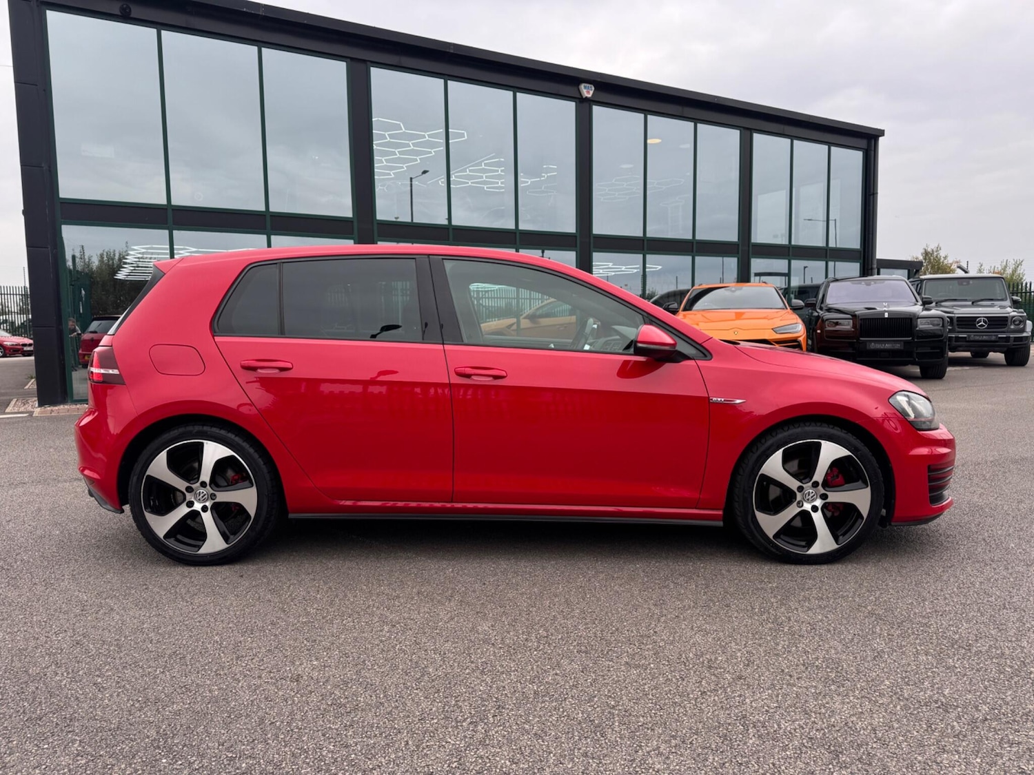 Used Volkswagen Golf 2015 for sale - 76315088: Photo 8