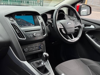 Used Ford Focus 2017 for sale - 75635550: Photo