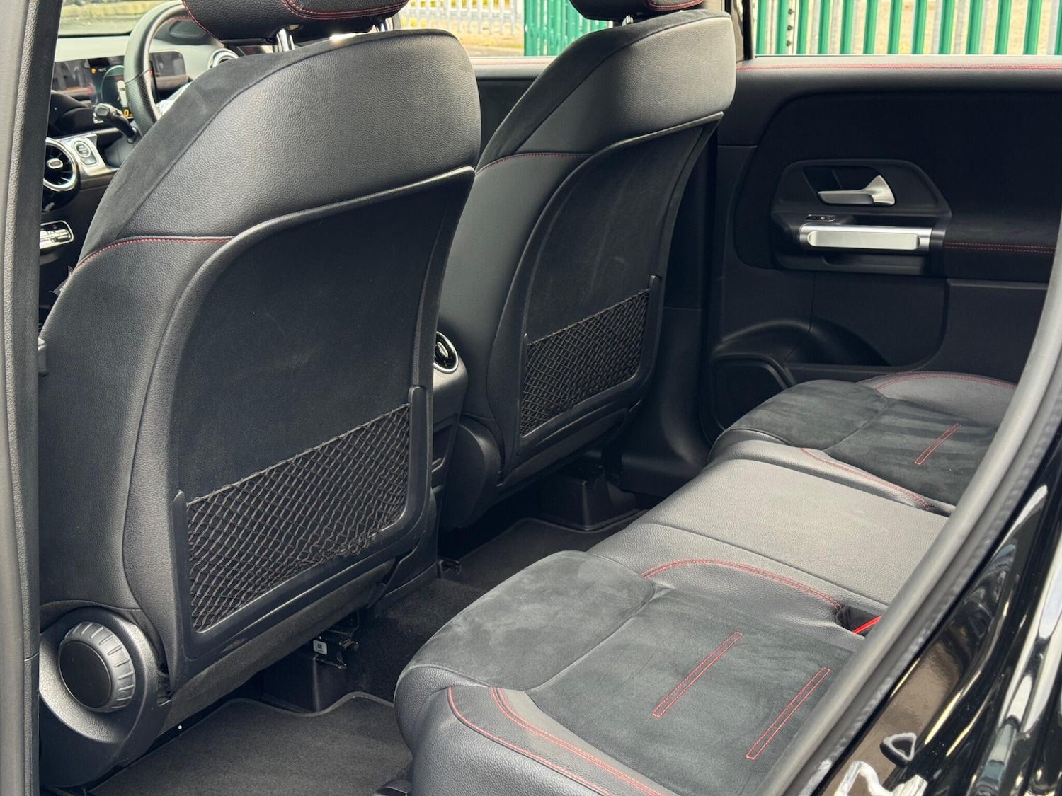 Used Mercedes-Benz GLB 2021 for sale - 76549071: Photo 31