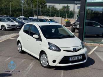 2013 (13) - 1.0 VVT-i Ice 5dr