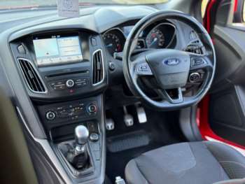Used Ford Focus 2017 for sale - 74564615: Photo