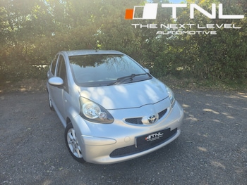 Used Toyota AYGO 2009 for sale - 79314606: Photo