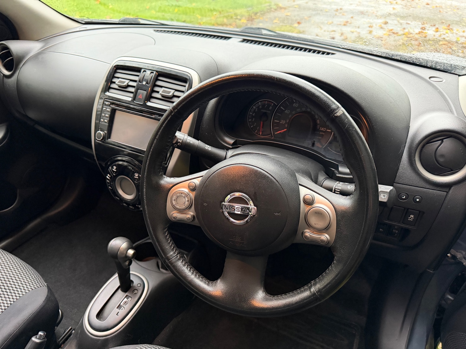 Used Nissan Micra 2013 for sale - 76165206: Photo 23