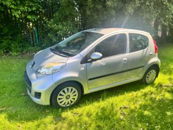 Used Peugeot 107 2010 for sale - 74974773: Photo
